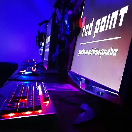 Hotel Red Point 2*
