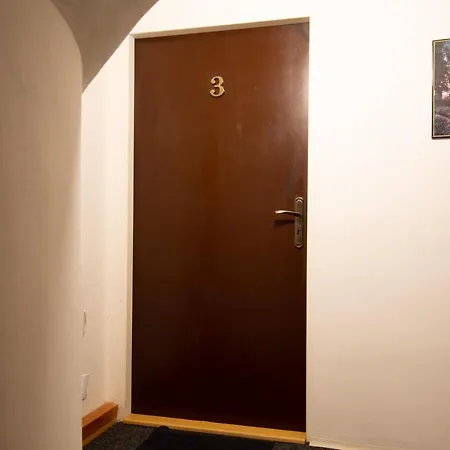 Hotel Red Point 2*