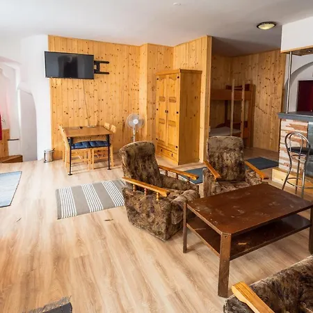Red Point Hotell 2*