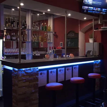 Red Point Hotel Tábor